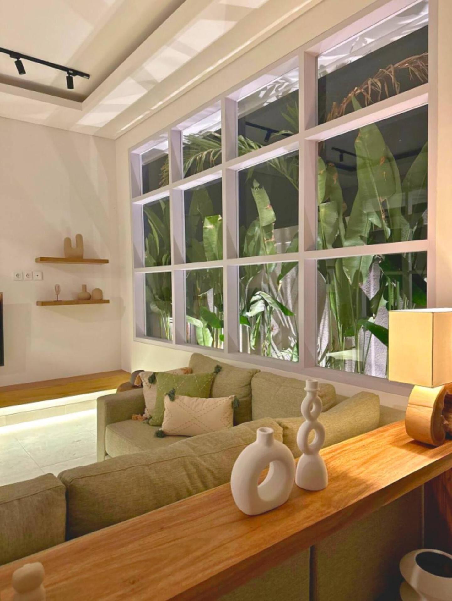 Navaria Villa *